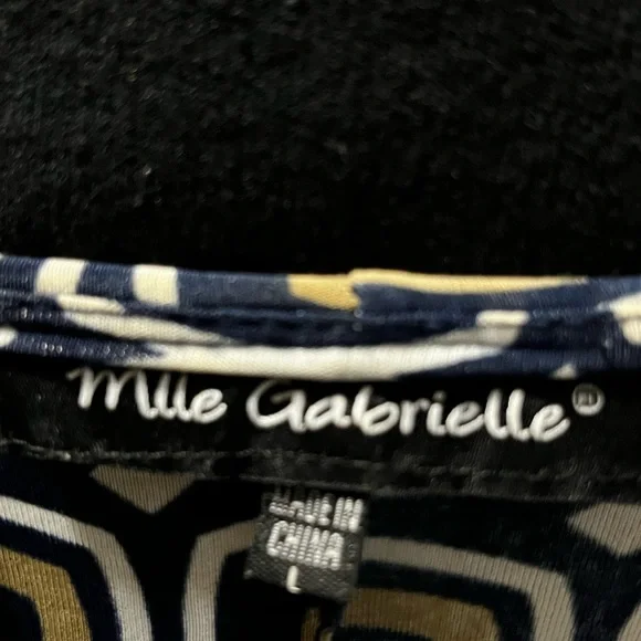 ❌SOLD❌ Mue Gabrielle Geometric Print Dress - Large - Picture 4 of 4